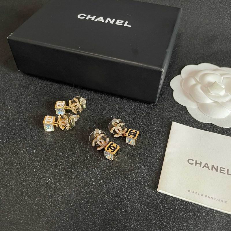 Chanel Earring 03yxs308